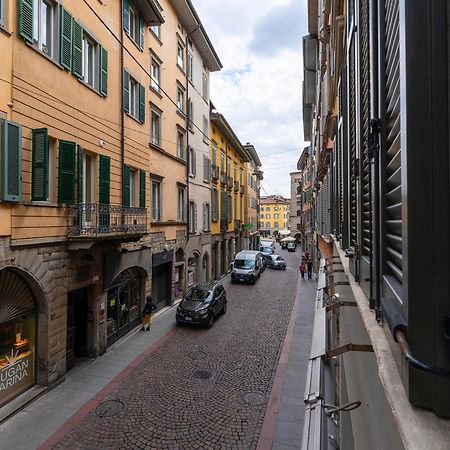 Magic Place Bergamo! Classy Apartment In The Heart Of The City Buitenkant foto